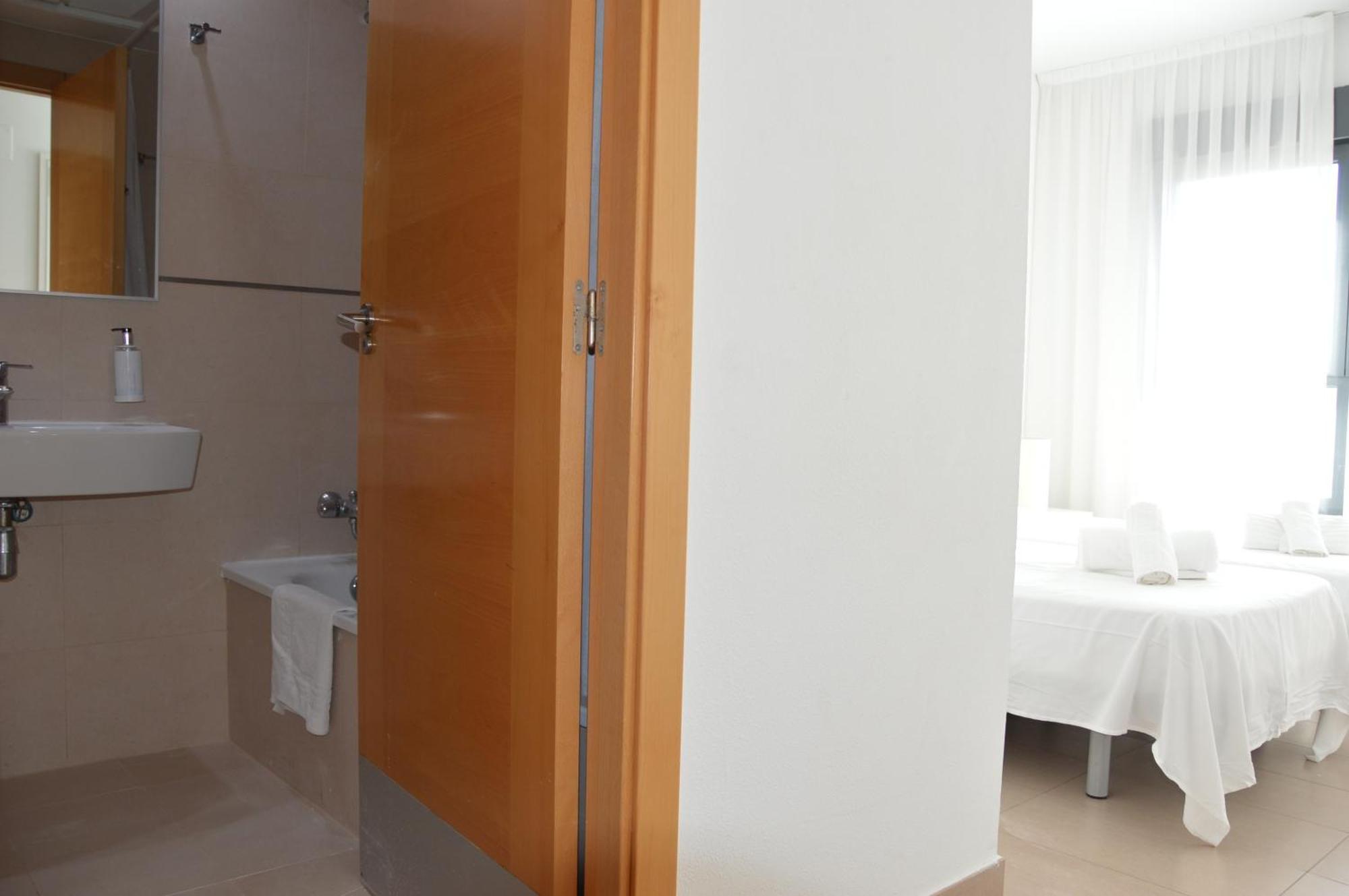 D'Oboe Marlovi Apt With Pool Benidorm Kültér fotó