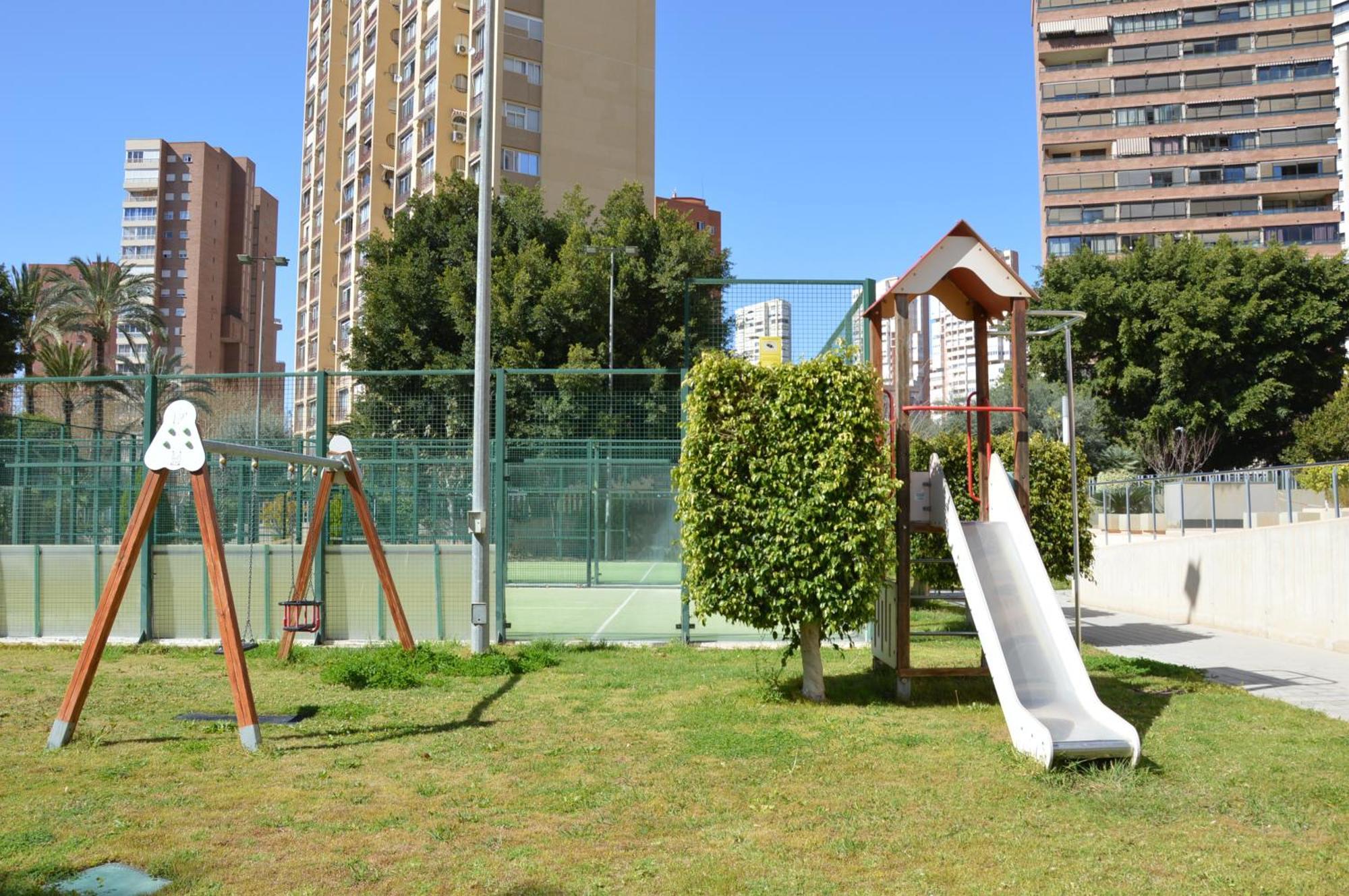D'Oboe Marlovi Apt With Pool Benidorm Kültér fotó
